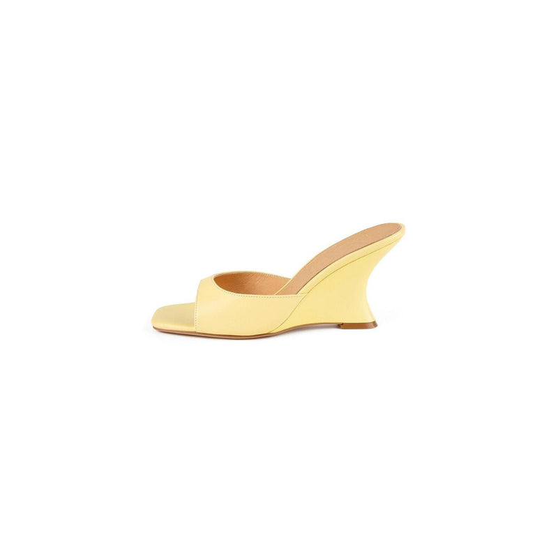 Sandalias En La Cima Del Mundo - Amarillo