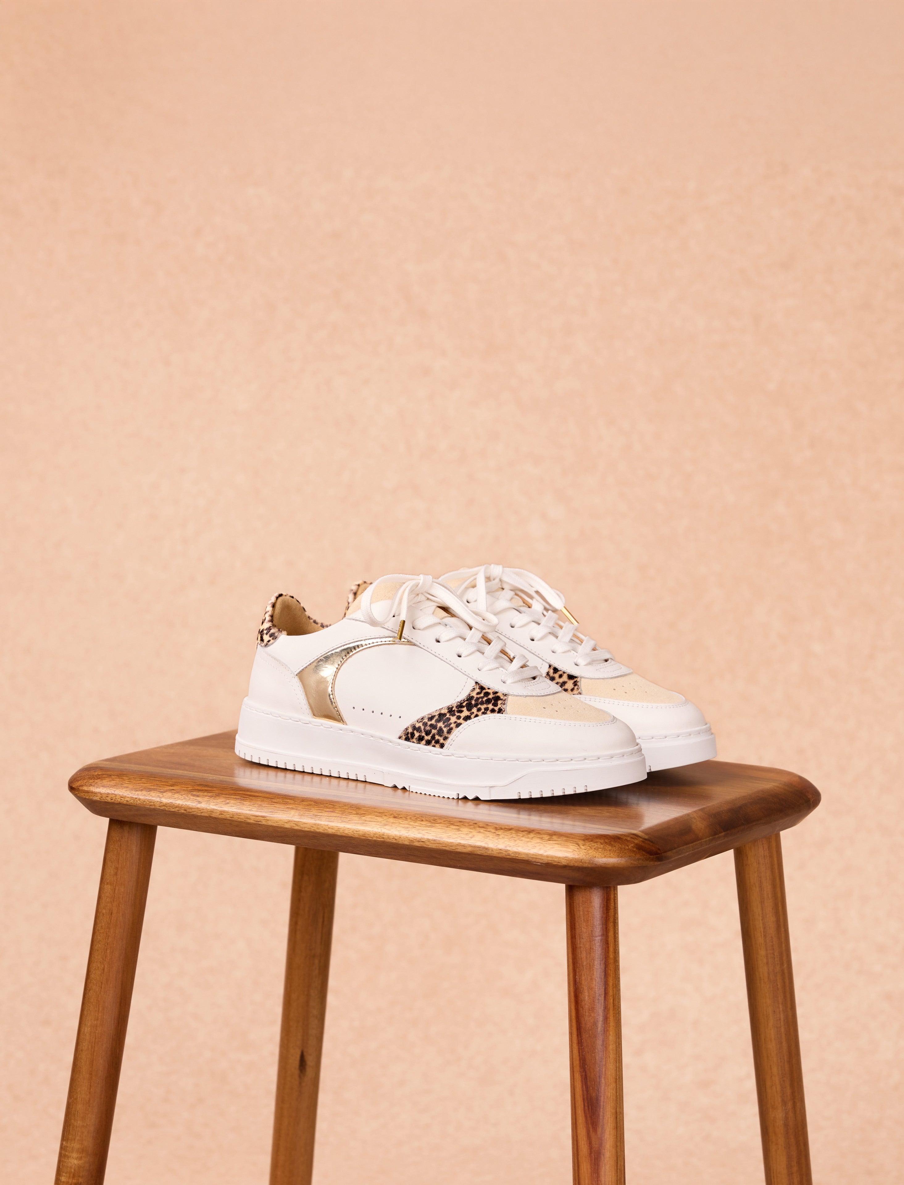 Sneakers con Cordones Mila Pony - Mujer