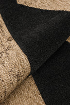 Natural rug with black relief pattern: PAL9489NOI PALMA