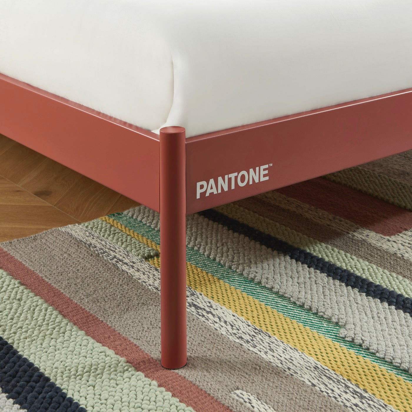 Cama 140x190 - Metal - Terracota - Somier incluido