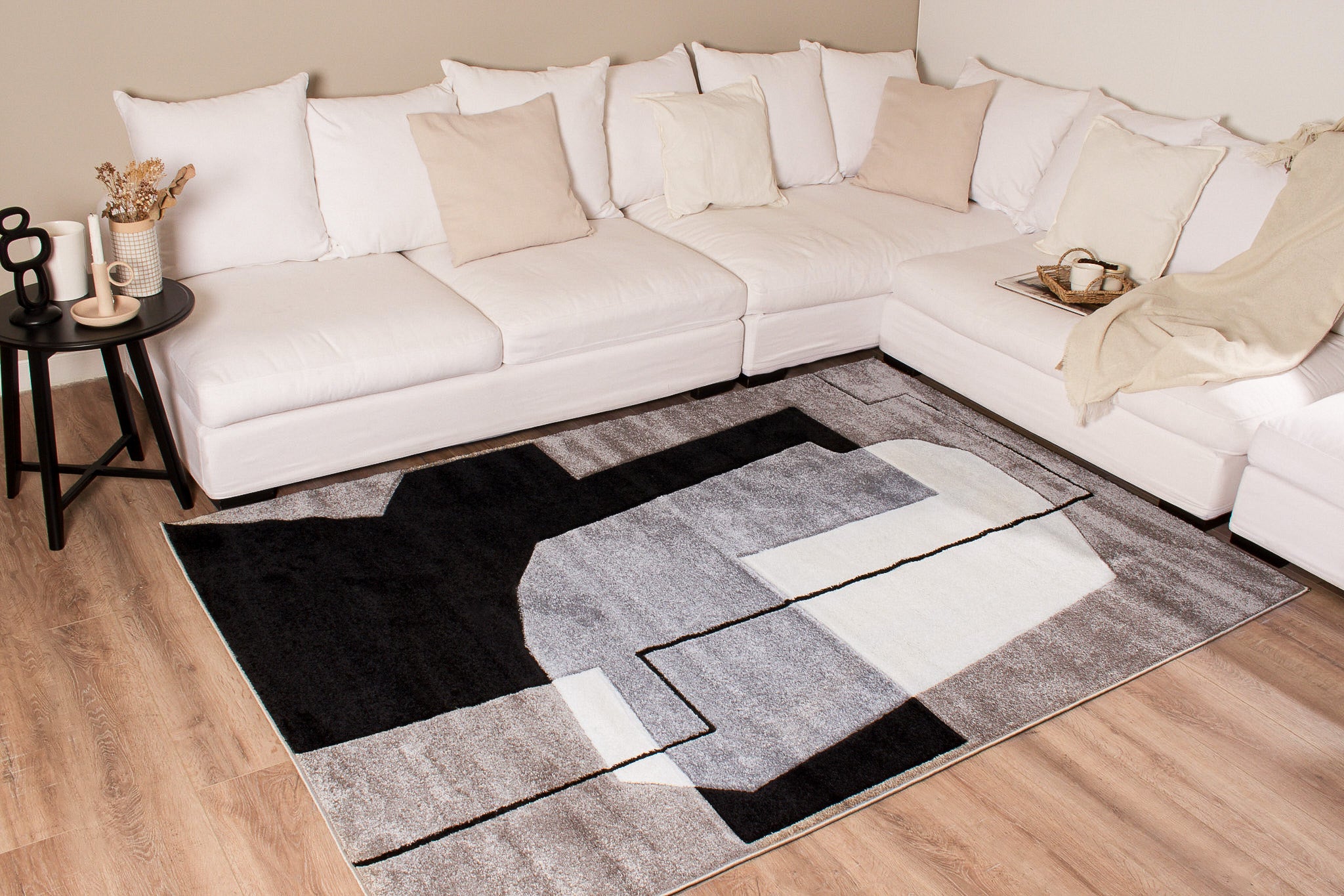 Pattern 1047 Rug - Beige