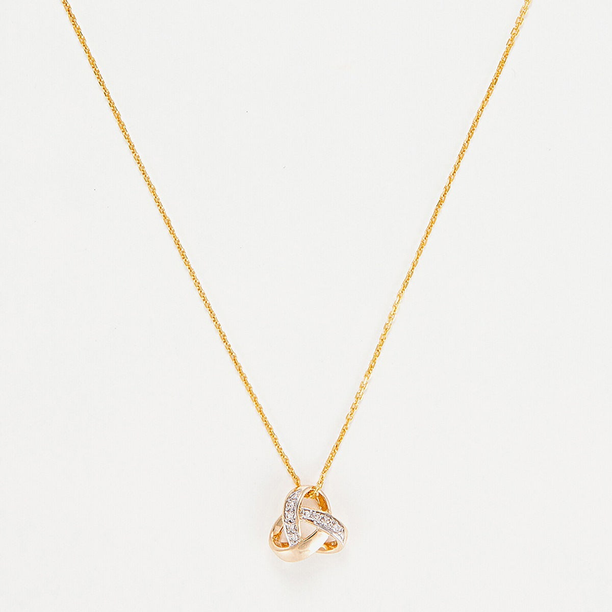 Pendentif "Noeud Elegance"  Diamant :0,04Ct/8