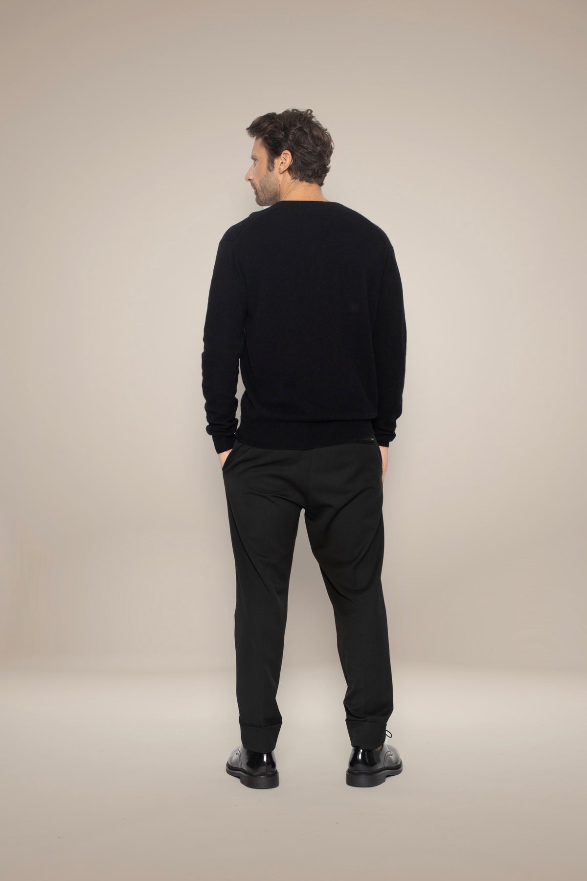 Pull Col V Alexander - Noir