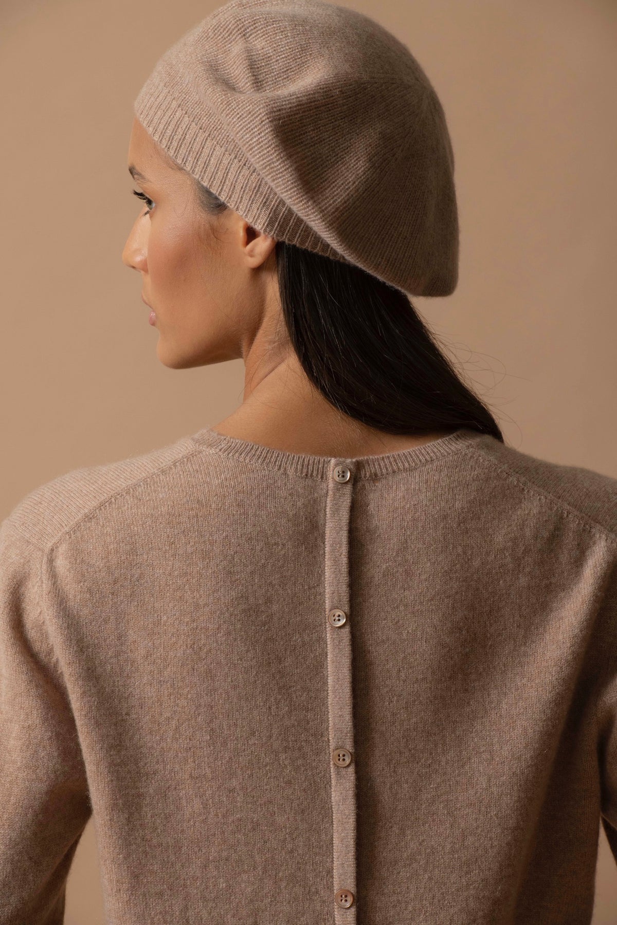 Maglione Girocollo Abbottonato Dietro Vanessa - Cammello Fiammato