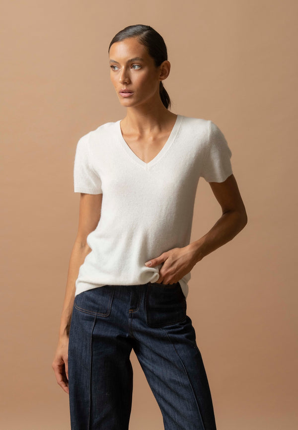 V-ringad t-shirt Efimia - Elfenben