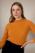 Rundhalsad tröja Kylie - Ockragul