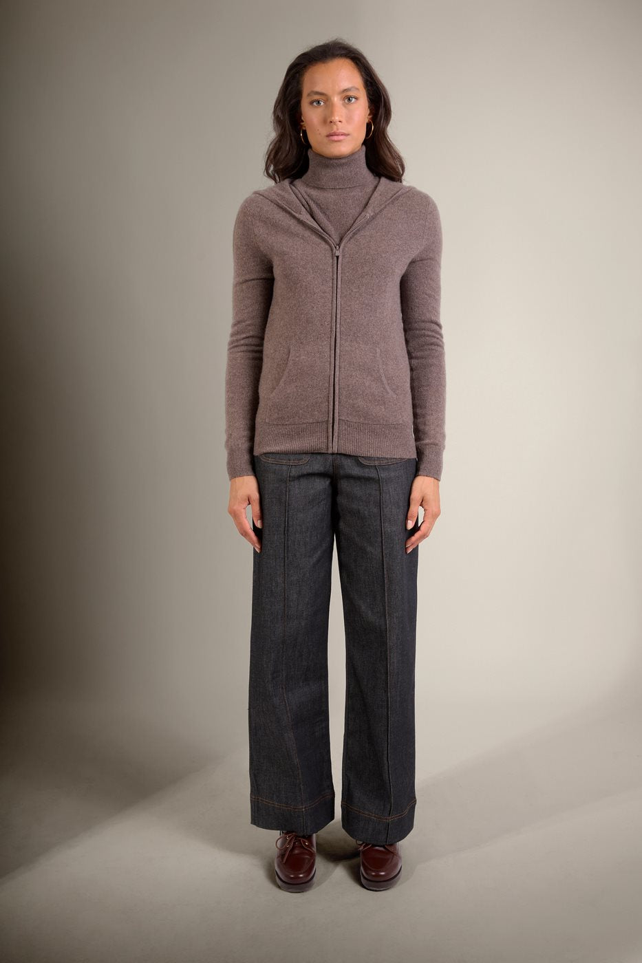 Kapuzen-Strickjacke mit Reißverschluss Emma – Taupe Meliert