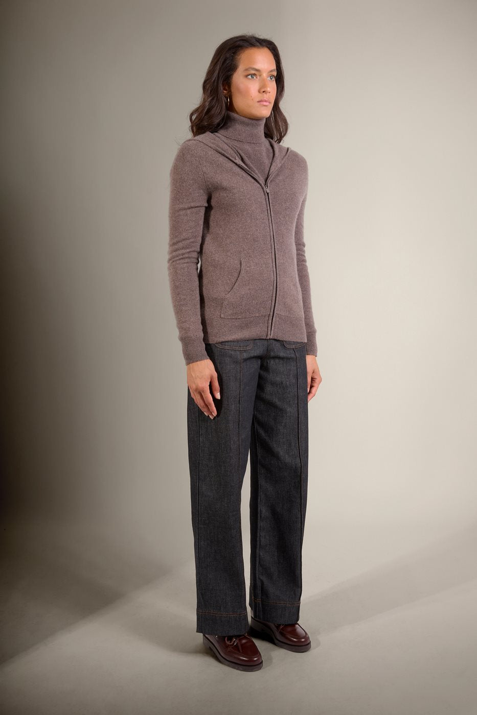 Kapuzen-Strickjacke mit Reißverschluss Emma – Taupe Meliert