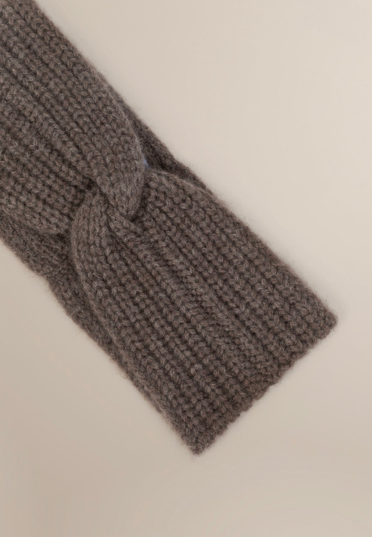 Eithne 8-trådigt pannband - Melerad taupe