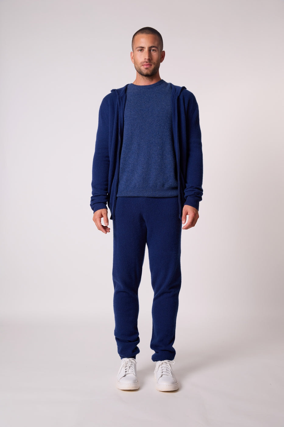 Strickjacke mit Reißverschluss und Kapuze Eldo – Mitternachtsblau