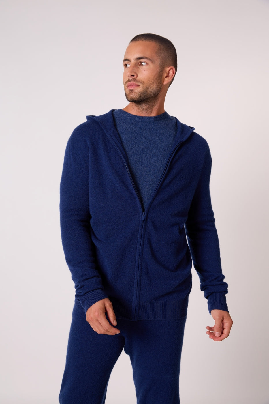 Strickjacke mit Reißverschluss und Kapuze Eldo – Mitternachtsblau