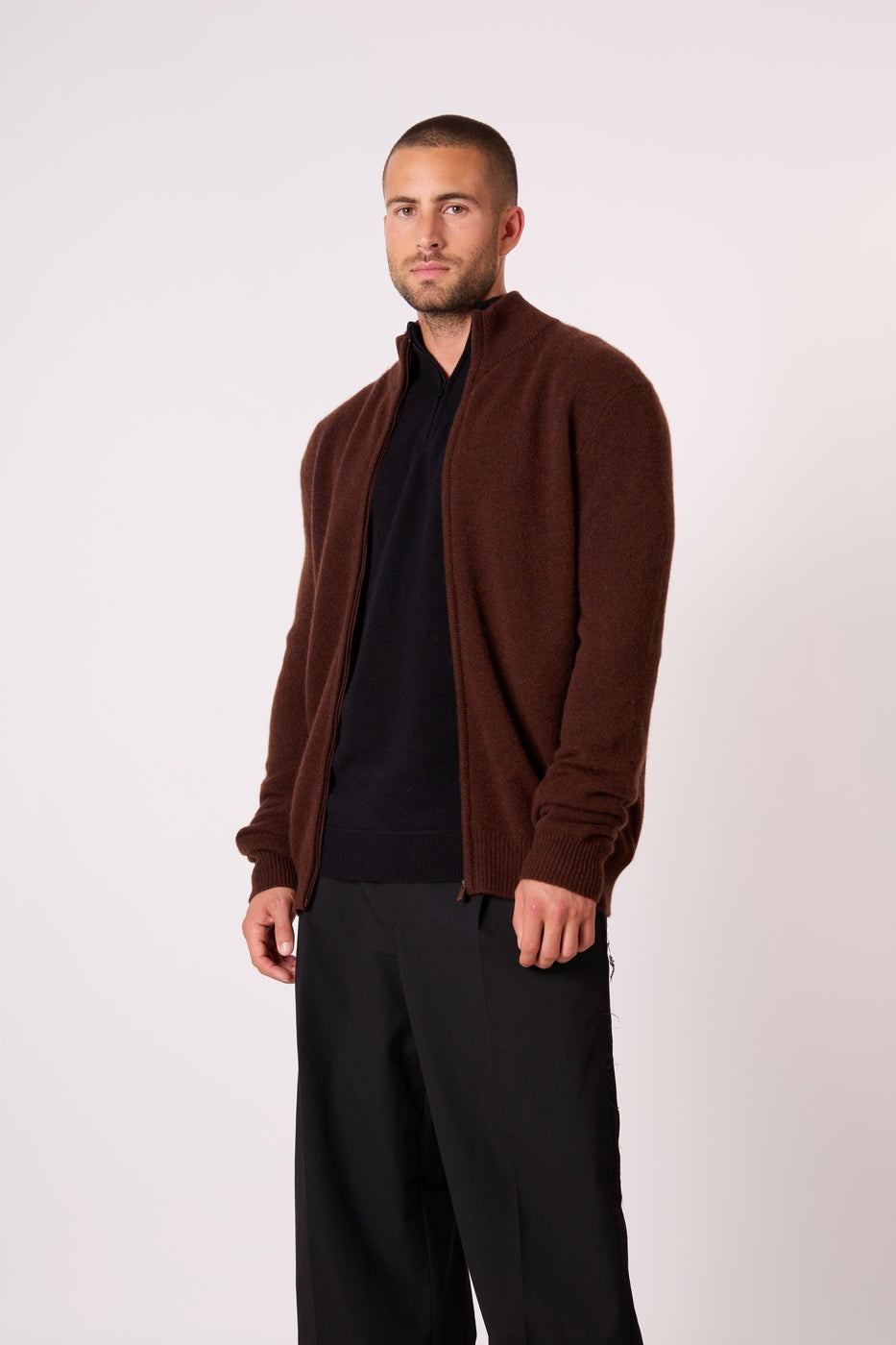 4-Thread Trucker Collar Zipped Vest - Leo - Coffee