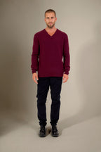 Enzo 4-Ply V-Neck Jumper - Mulberry
