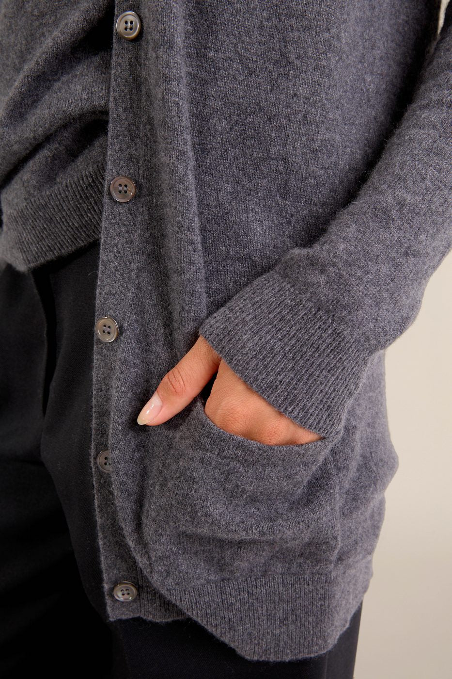 Cardigan Scollo a V Pearl - Antracite Melange