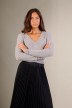 Sweter w serek 4-nitkowy Gaby - Melanżowa chmurka
