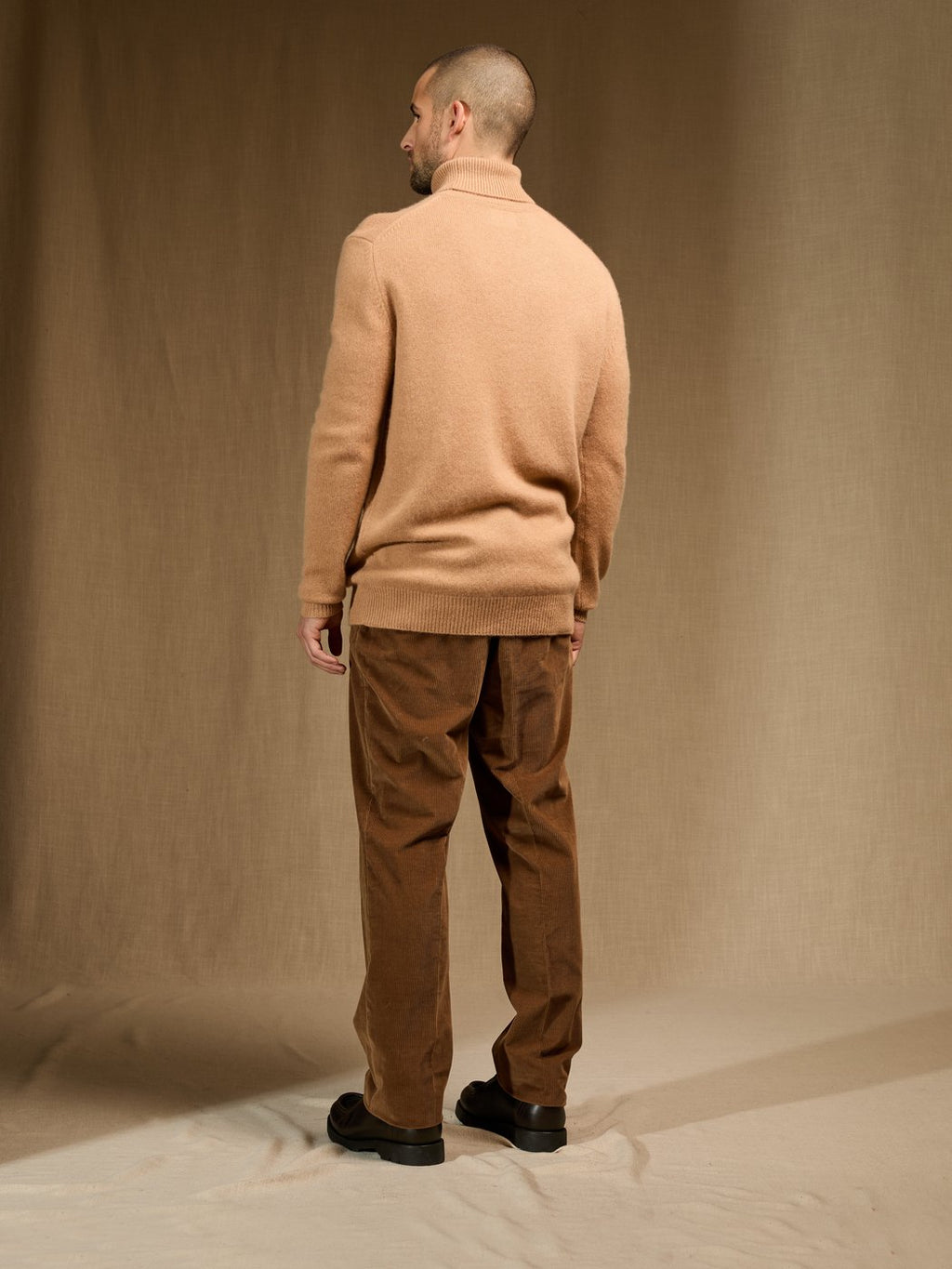 Sweter z golfem Trevor - Sahara