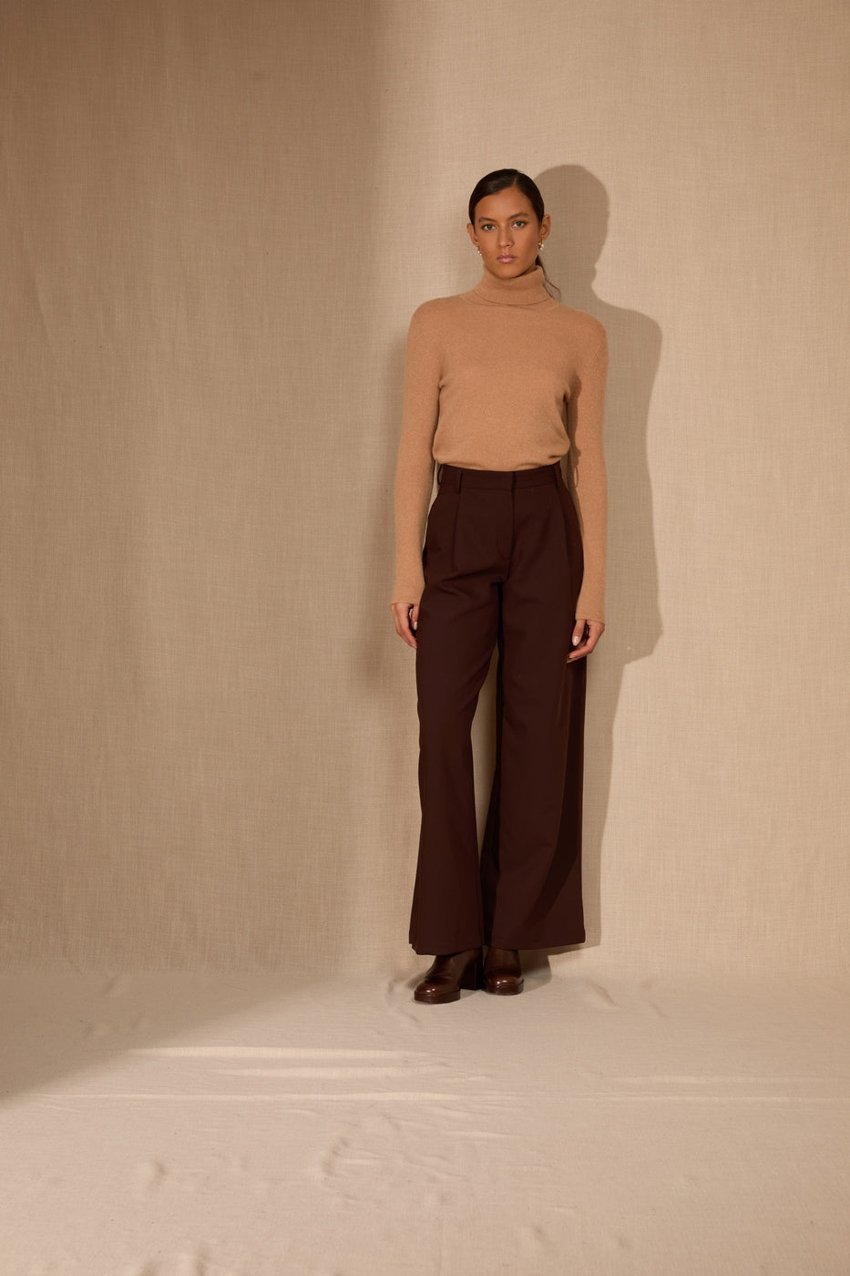 Sweter z golfem Ashley – Sahara