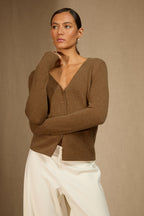 Cardigan mit V-Ausschnitt Paige - Haselnuss