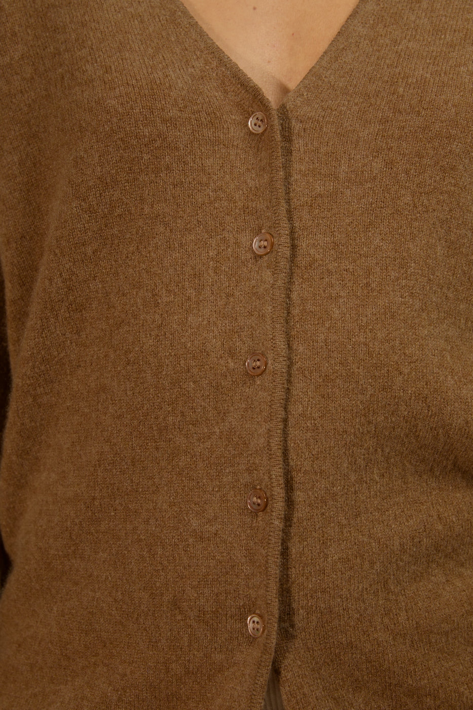 Cardigan mit V-Ausschnitt Paige - Haselnuss