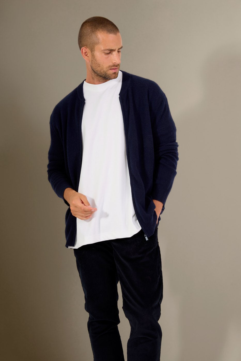 Strickjacke mit Stehkragen und Reißverschluss Ramon – Marineblau
