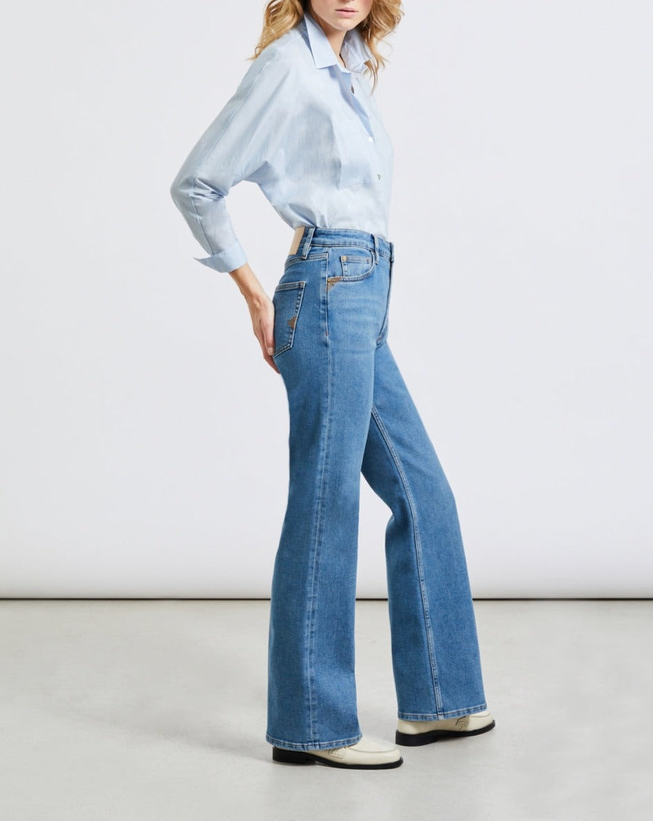 Pernille Flare Jeans - Dnm V-443