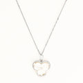 Pendentif "Fleur Nacrée" Diamants 0,09/31 & Nacre