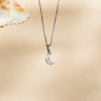 Colgante "Diamond Moon" Diamantes 0.01/5 - Oro blanco