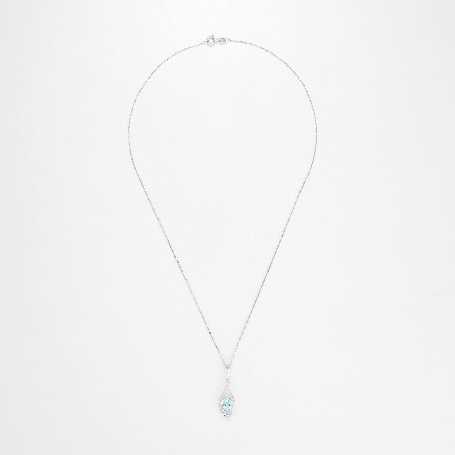 Brilliant Topaz Pendant: Diamonds 0.02ct/2, Topaz 1.5ct