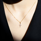 Pendentif "Croix Du Bonheur"  Diamant :0,06Ct/16