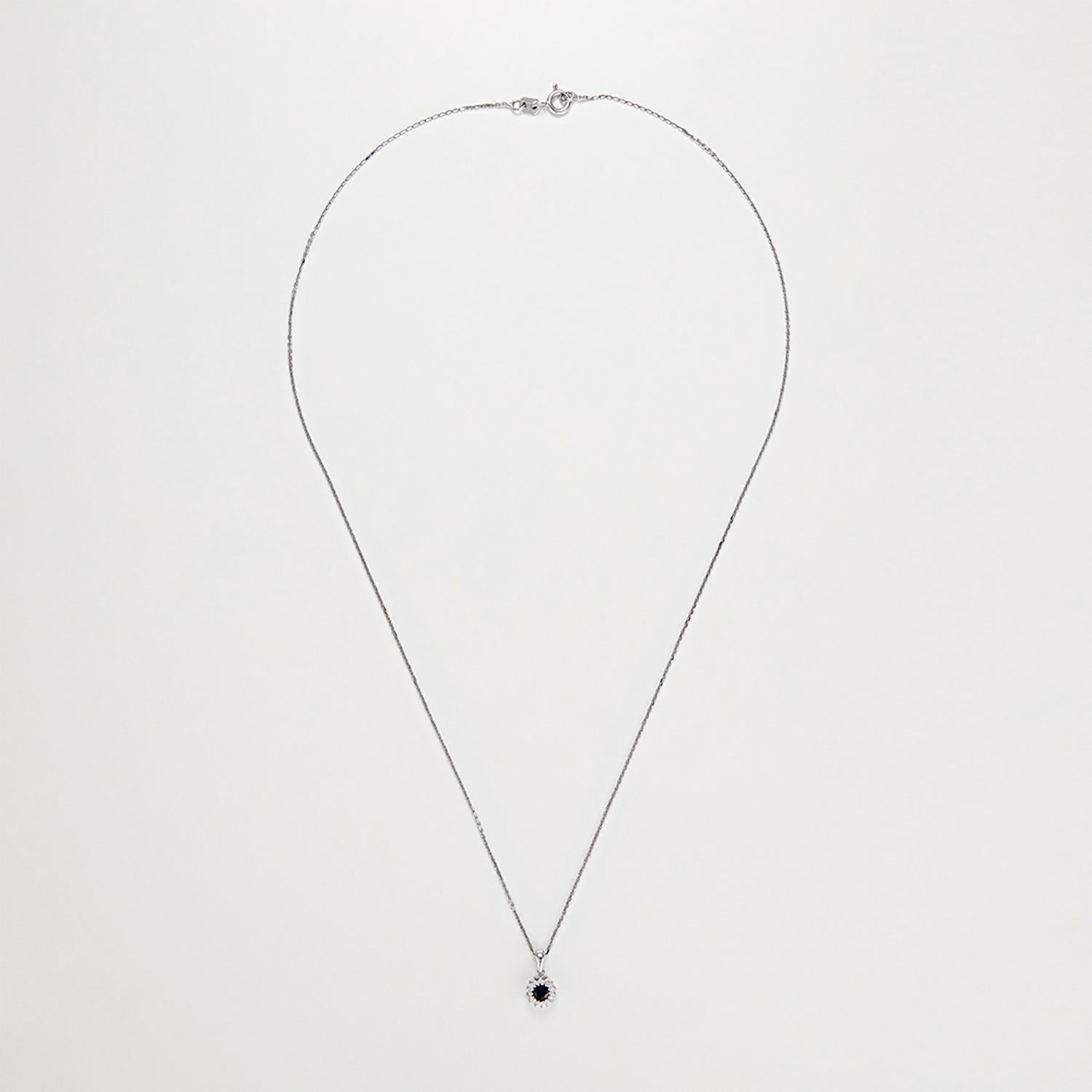 "Sapphire Daisy" Pendant - 375/1000 White Gold
