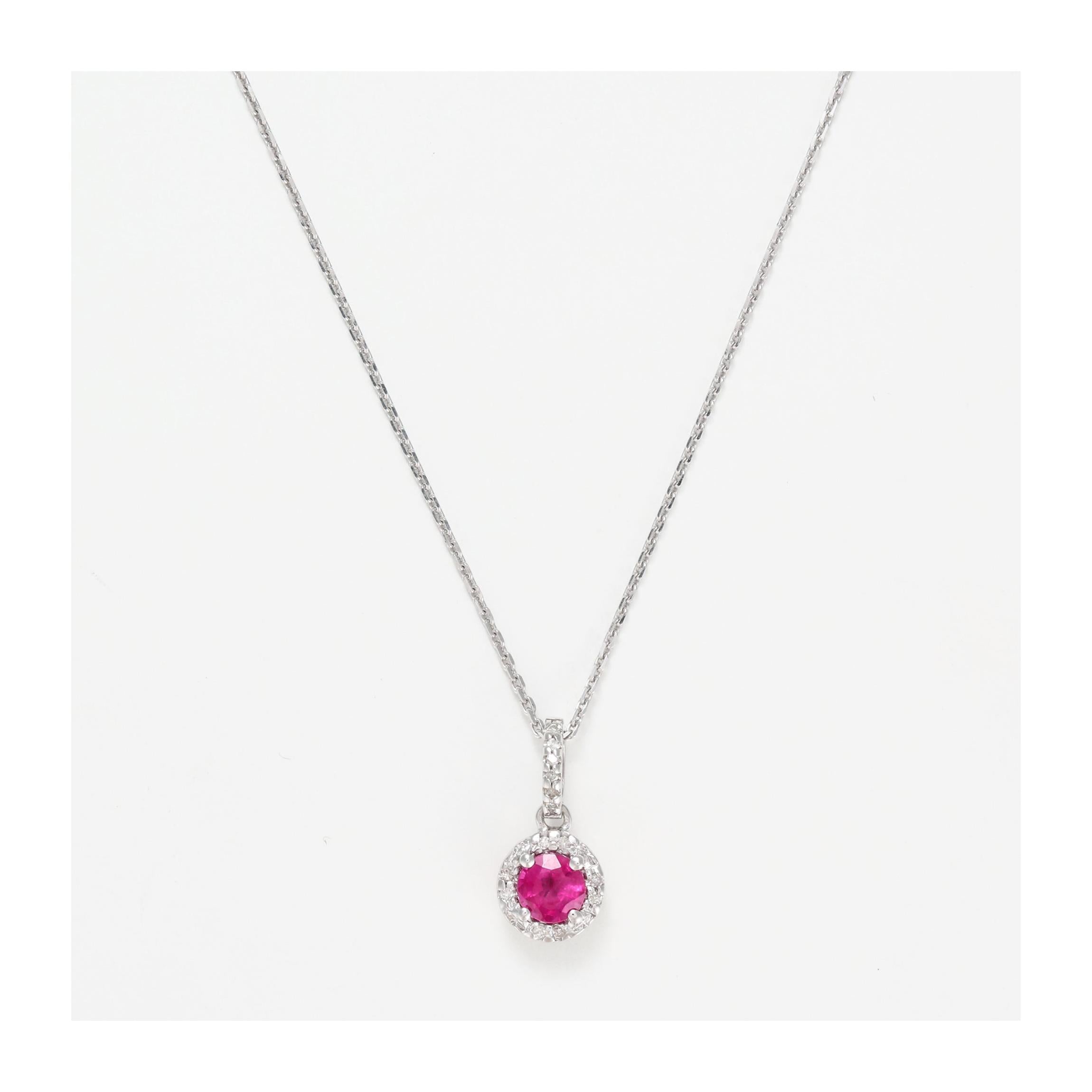 Colgante “Rubí Redondo” Diamantes: 0.04Ct/14 Rubíes: 0.37Ct/1