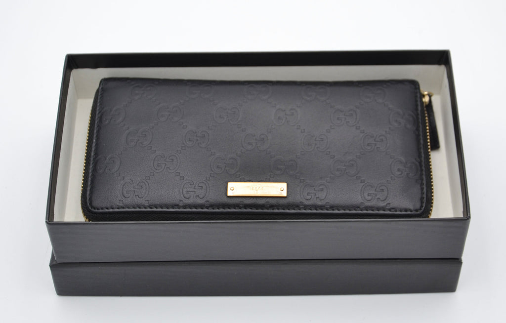 Gucci Long Zippy Wallet in Black Guccissima Leather