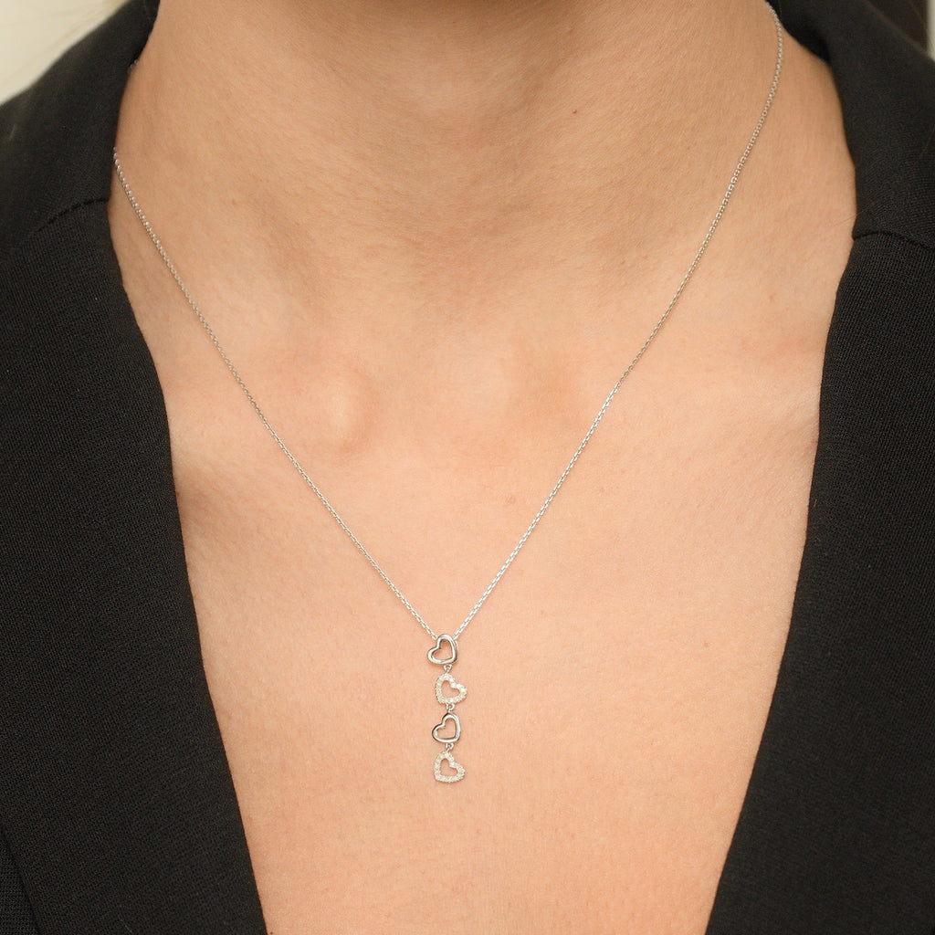 "4 Hearts" Diamond Pendant 0.13/28 - 375/1000 White Gold