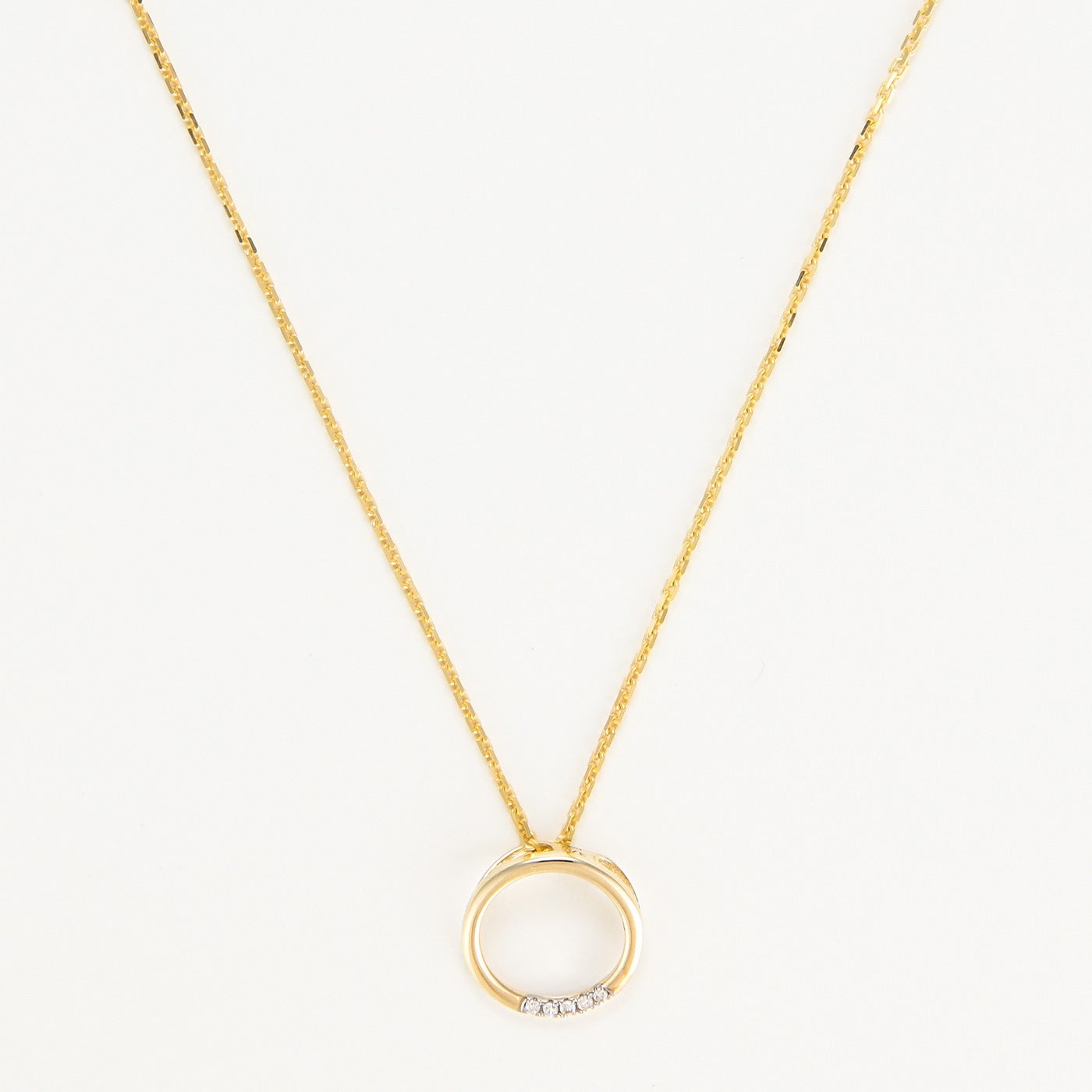 "Circle" Diamond Pendant 0.02/5 - 375/1000 Yellow Gold