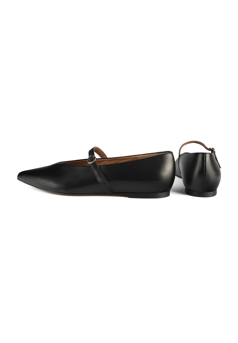 Different Part Ballerinas - Black