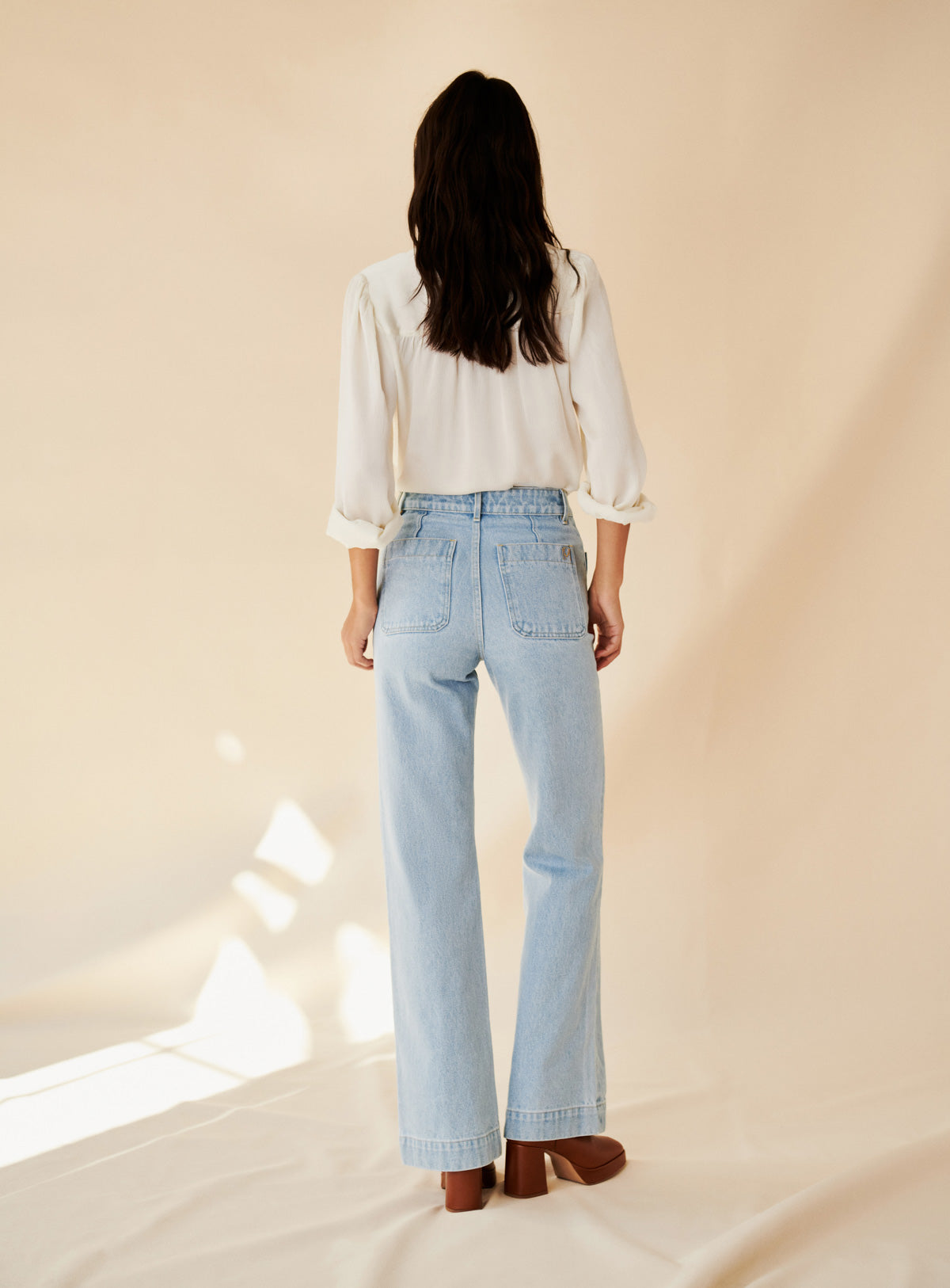 JEANS PETRA AZUL CIELO EVASE PETITE MENDIGOTE