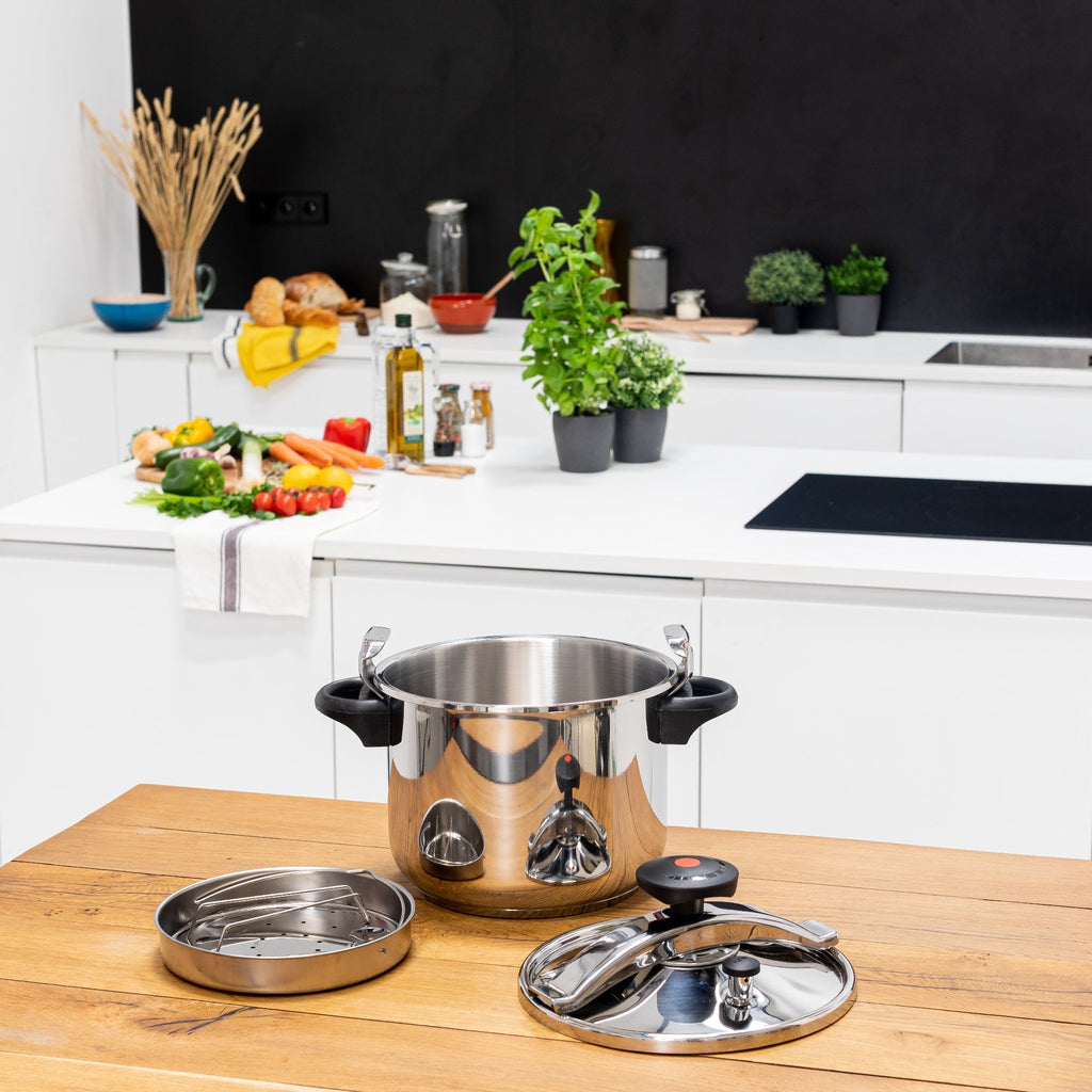 Autocuiseur cocotte minute à étrier Ø24cm 8L CLASSIQUE en acier Inox avec panier cuisson - REDDECO.com