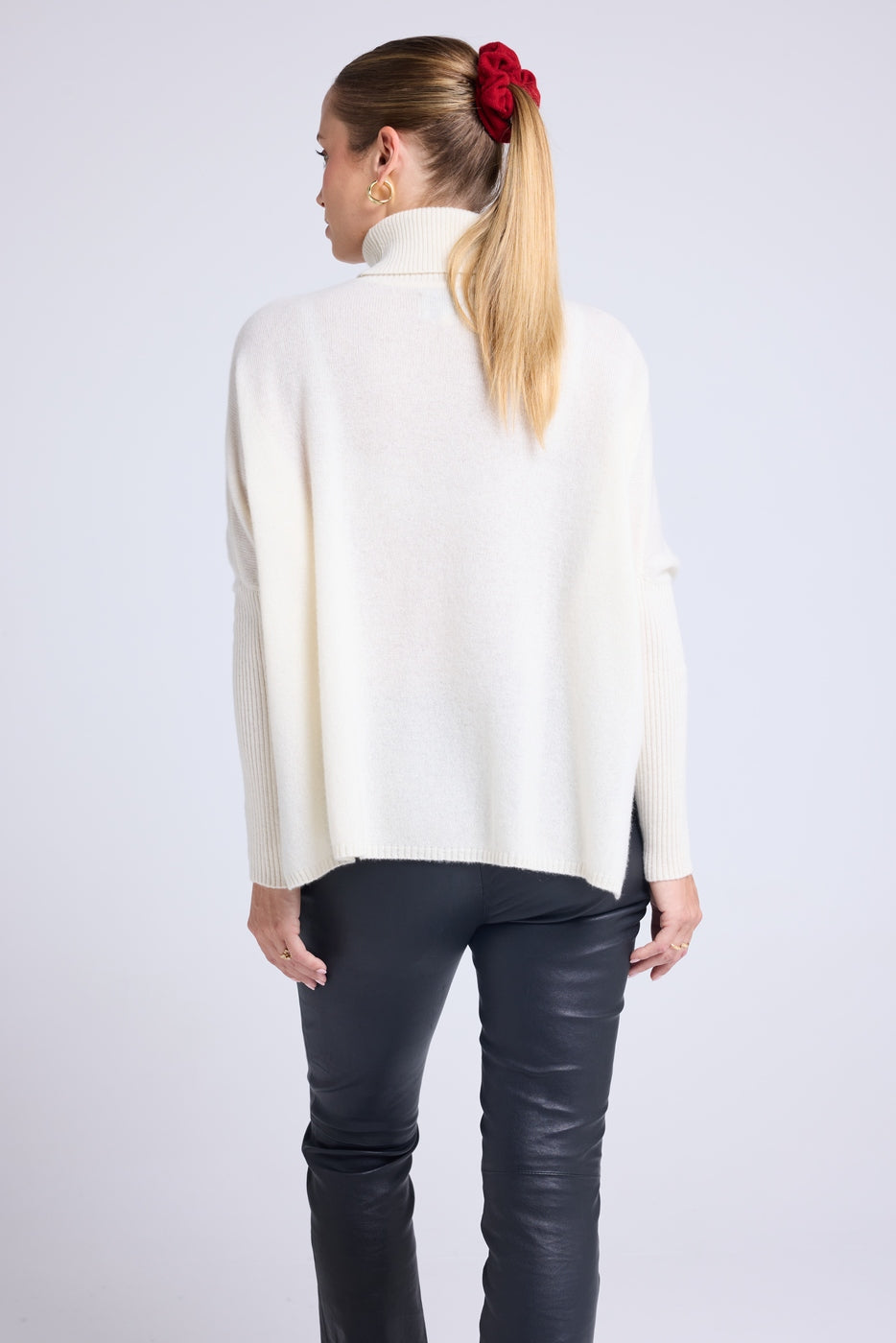 Rolanda Poncho Roll-Neck Jumper - White - Women