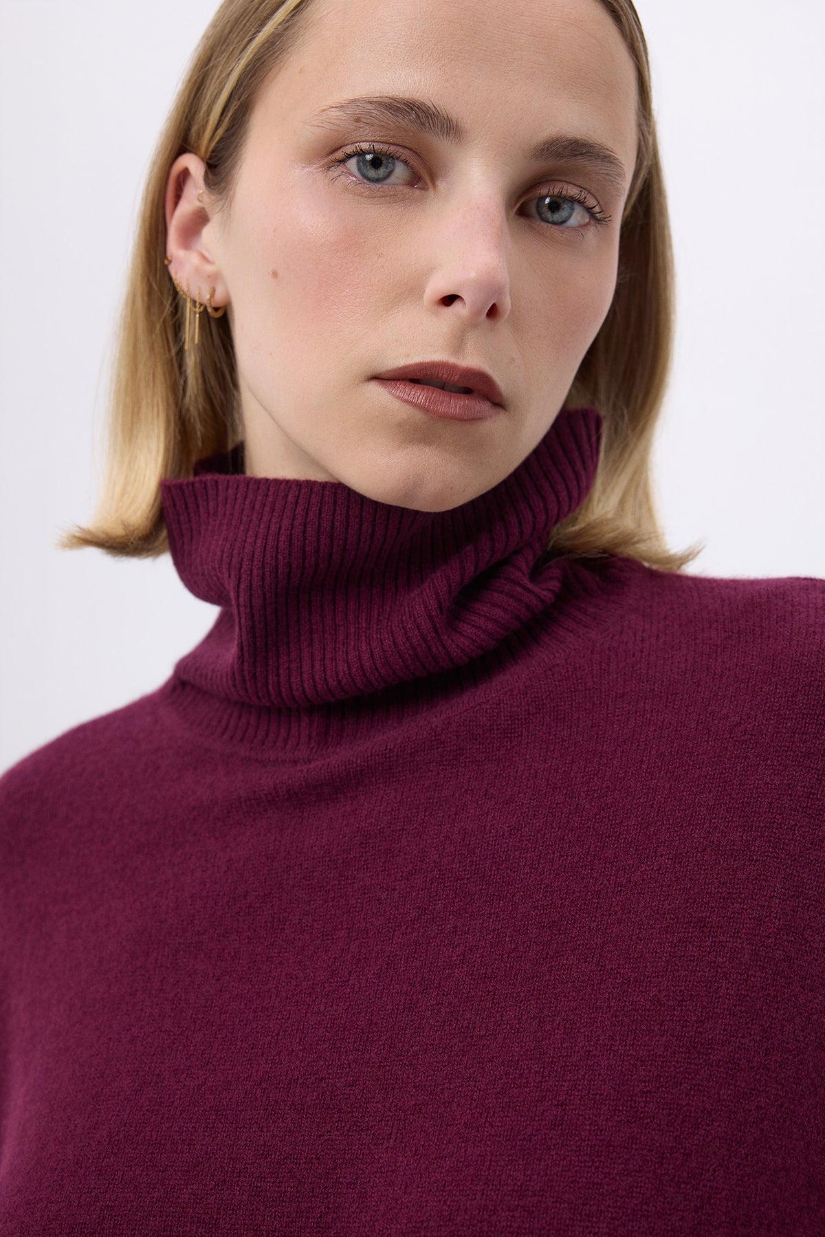 Poncho Turtleneck Jumper F Rolanda - Wine Red - Women