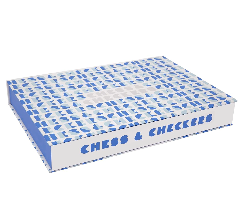 Jeux De Société : Échecs Et Dames