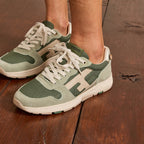 Light Khaki & Gold Running Olive - Women