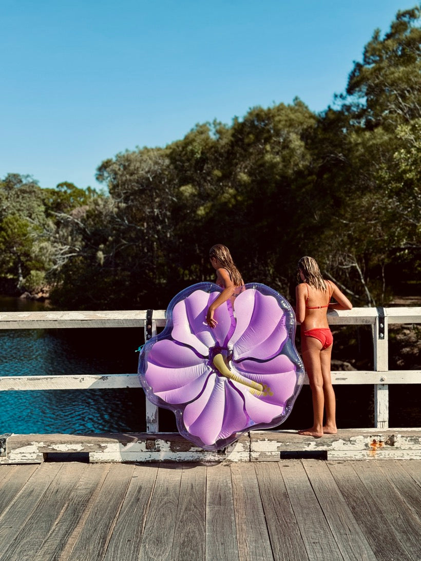 Boya inflable de lujo con flotador Hibiscus - Lila pastel