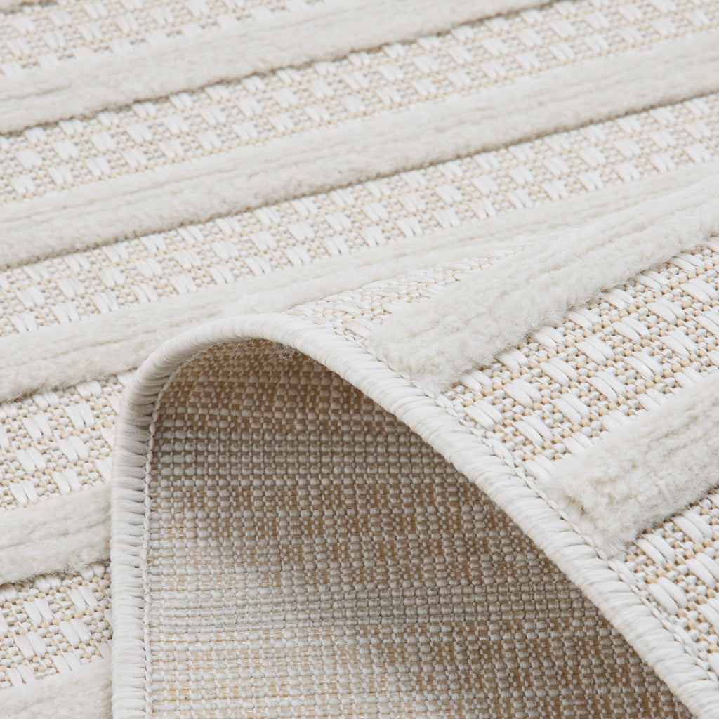 White symmetrical rug: SAN986BLA Nazar rugs