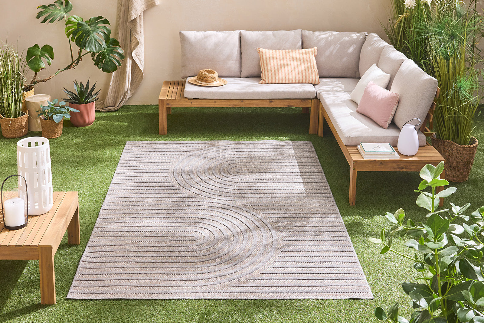 Alfombras de interior y exterior con motivos de arcos simétricos SANTORINI 986 GRIS: SAN986GRI Alfombras Nazar