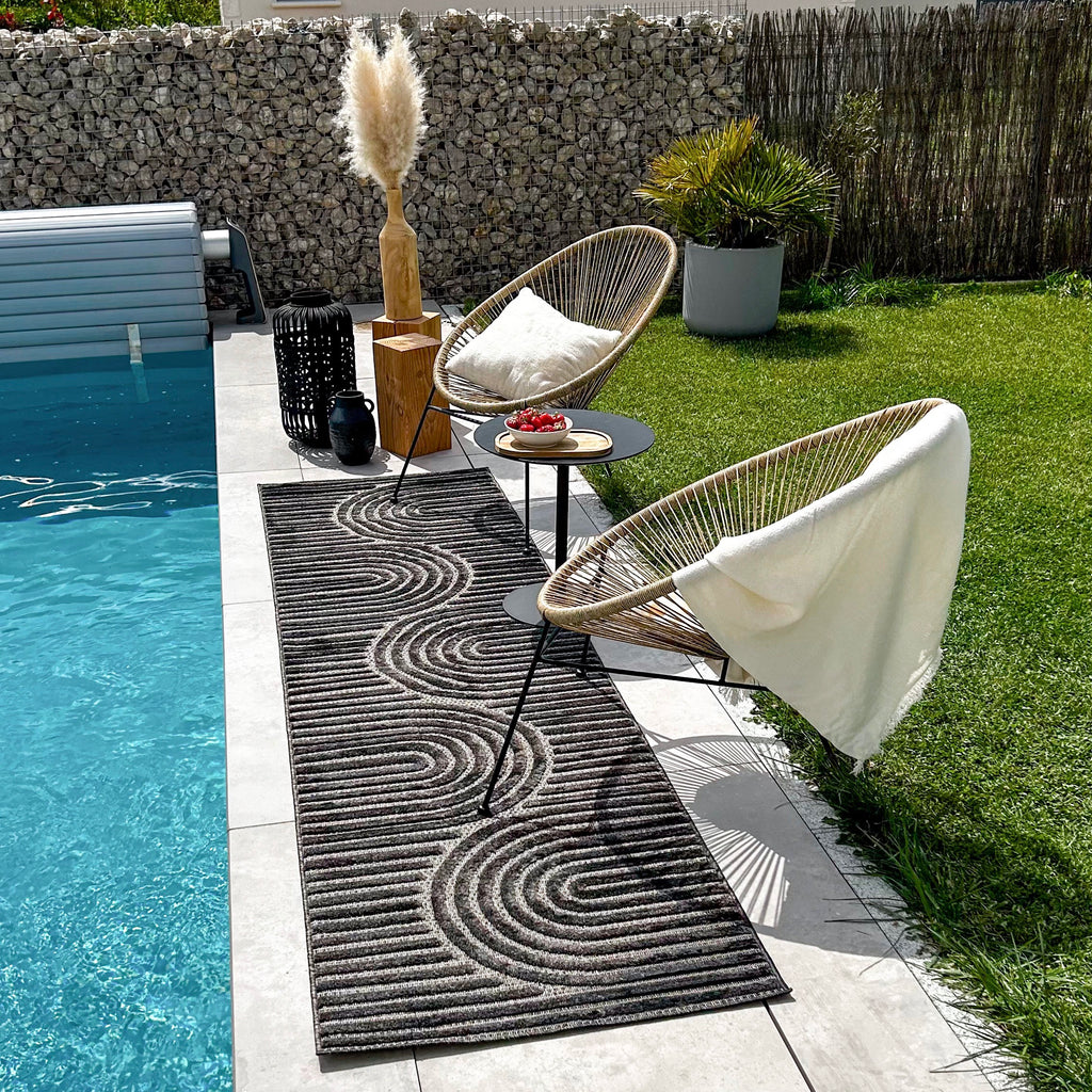 Santorini 986 Rug - Graphic Pattern - Black - Indoor / Outdoor
