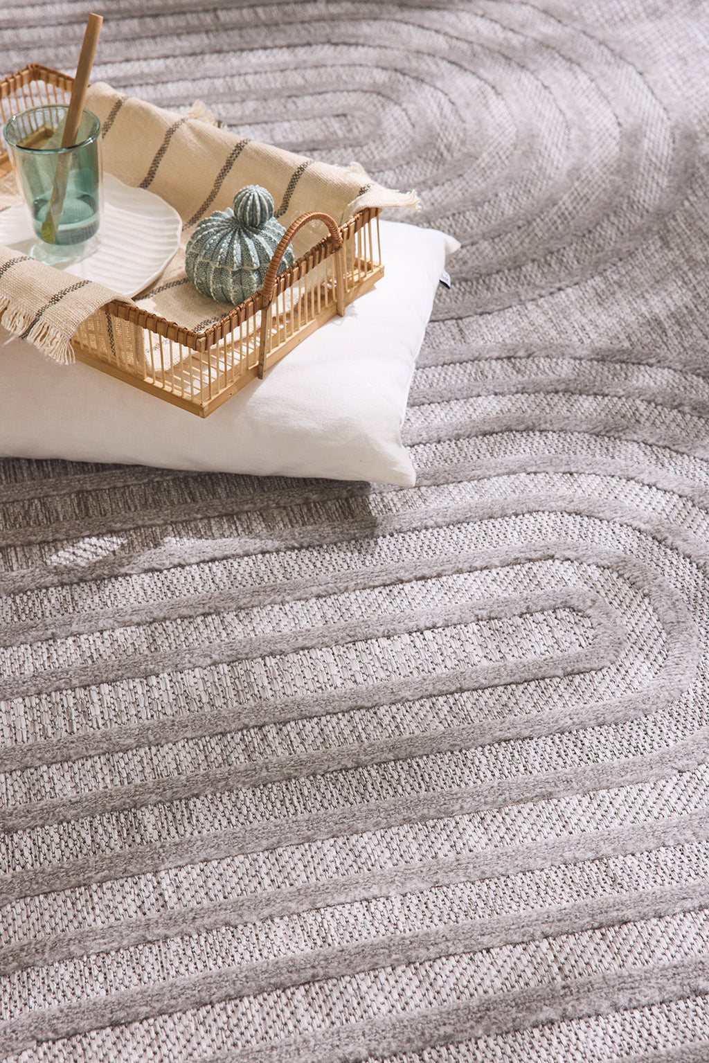 Alfombra interior y exterior con motivos ondulados SANTORINI Gris: SAN987GRI Alfombras Nazar