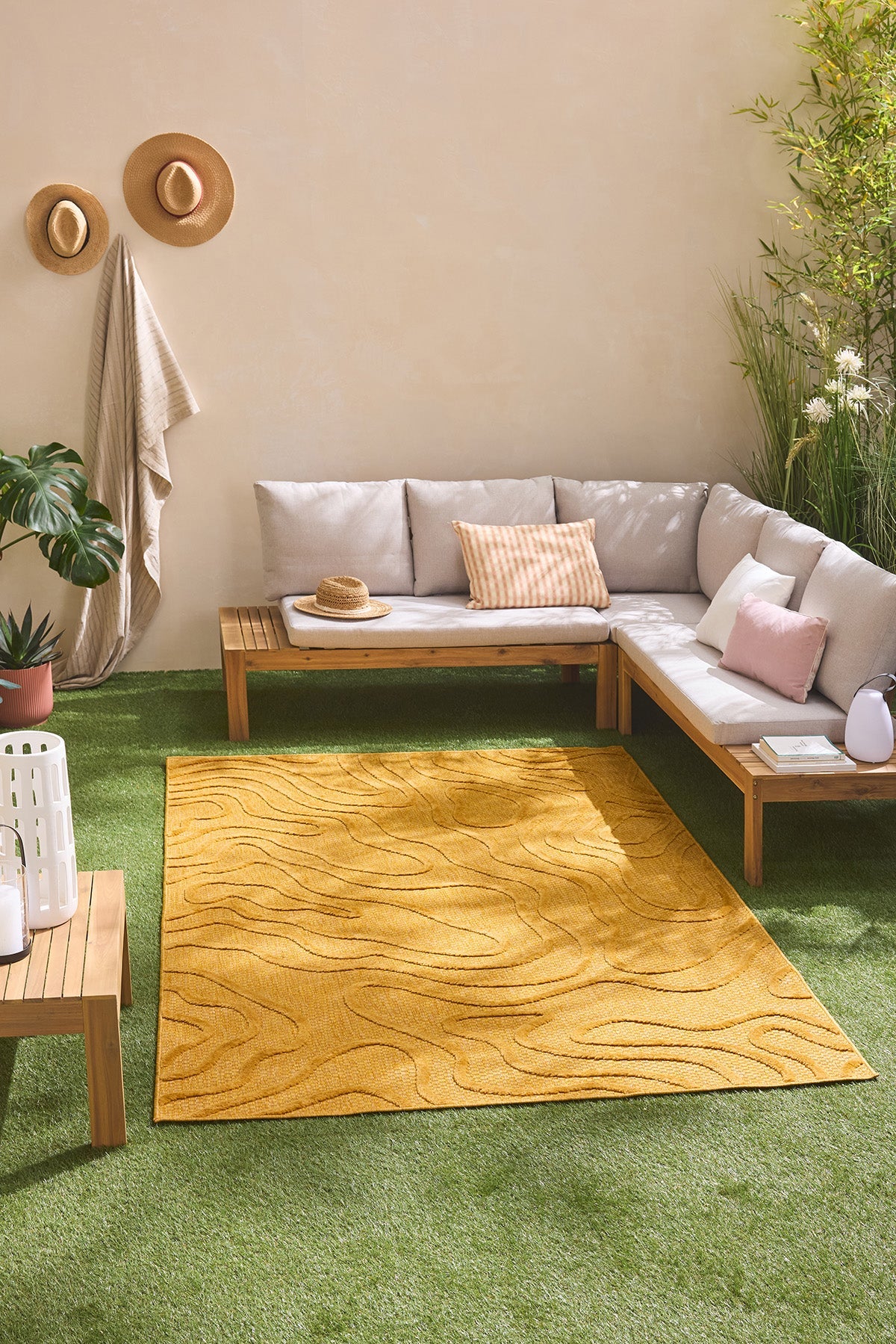 Alfombra de interior y exterior con estampado abstracto Santorini Yellow: SAN988JAU Alfombras Nazar