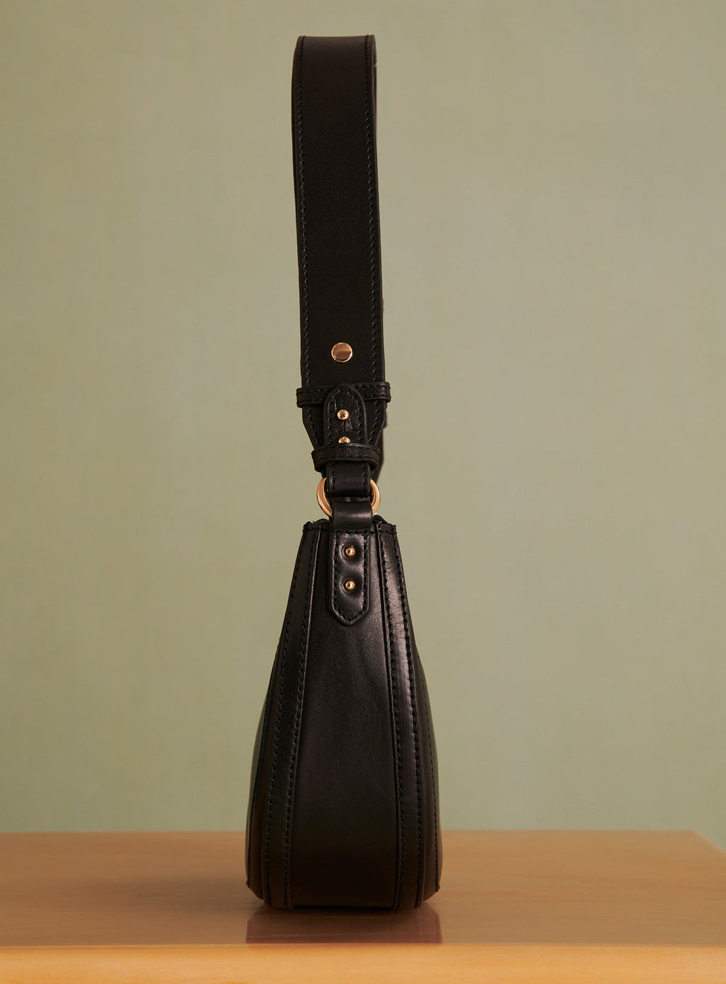 SAULA LEATHER HALF MOON BAG PETITE MENDIGOTE
