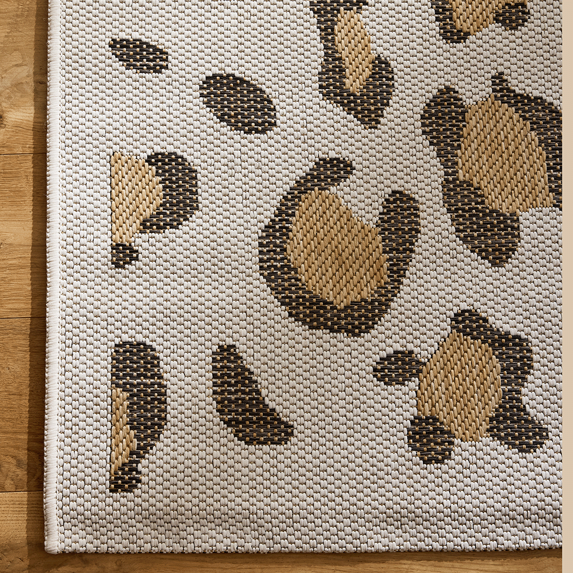 Savanna 522 Rug - Leopard - Beige - Indoor/Outdoor
