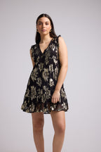 Vestido Corto - Corte Escarlata - Negro